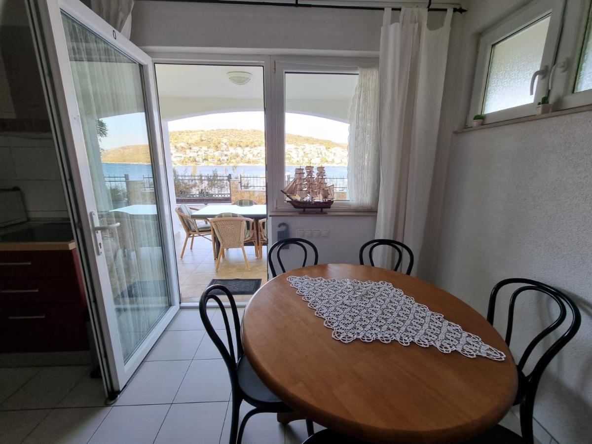 Villa Jana Apartments Trogir Exterior foto
